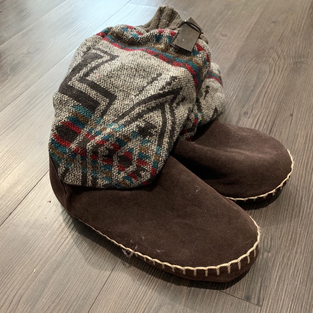 Brown Aztec boots